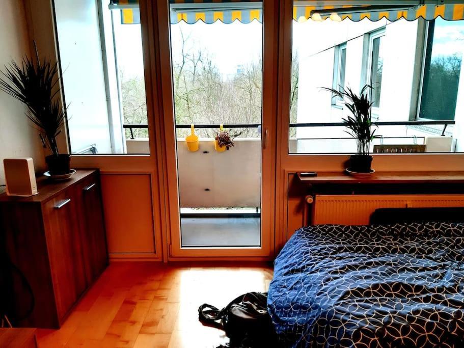 Zentral Und Doch Natur Köln Eksteriør billede